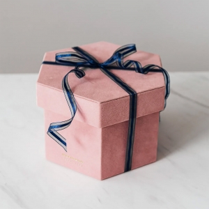 Gift Paper Box 03